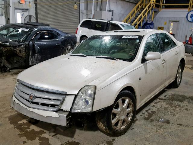 1G6DW677260126085 - 2006 CADILLAC STS WHITE photo 2