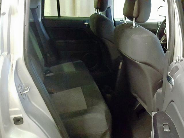 1J4NT1FB7BD264365 - 2011 JEEP COMPASS SP Күміс фото 6