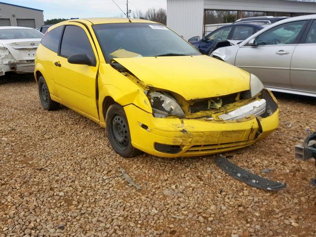 3FAFP31N55R115661 - 2005 FORD FOCUS ZX3 YELLOW photo 1