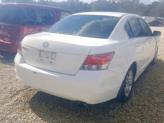 1HGCP2F4XAA057530 - 2010 HONDA ACCORD LXP WHITE photo 4