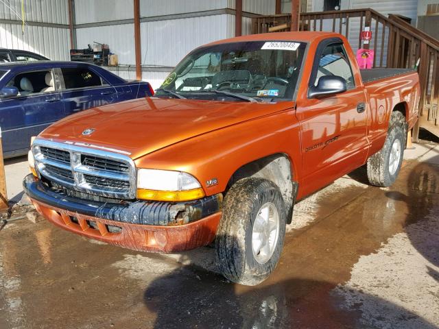 1B7GG26X8YS647577 - 2000 DODGE DAKOTA ORANGE photo 2