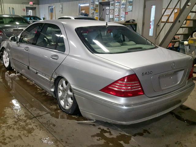 WDBNG84J06A481758 - 2006 MERCEDES-BENZ S 500 4MAT SILVER photo 3