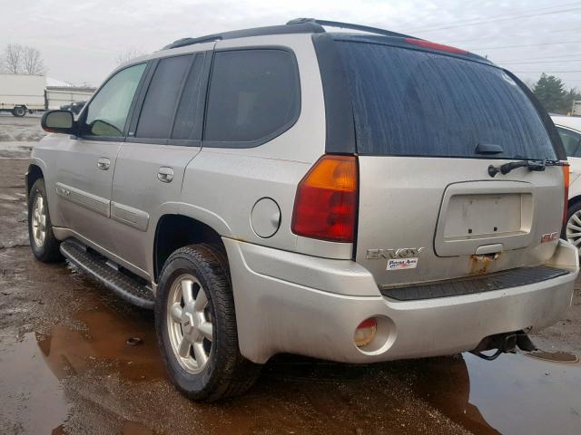 1GKDT13S852105669 - 2005 GMC ENVOY SILVER photo 3