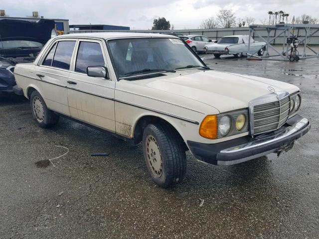 WDBAB33C3FA240814 - 1985 MERCEDES-BENZ 300 DT WHITE photo 1