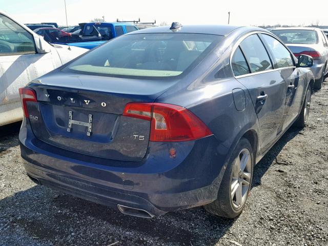 YV126MFB8F1314466 - 2015 VOLVO S60 PREMIE BLUE photo 4