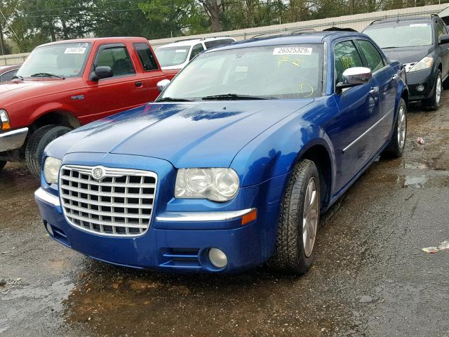 2C3KA33V29H565393 - 2009 CHRYSLER 300 LIMITE BLUE photo 2