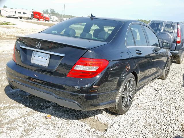 WDDGF4HB5DA769044 - 2013 MERCEDES-BENZ C 250 BLACK photo 4