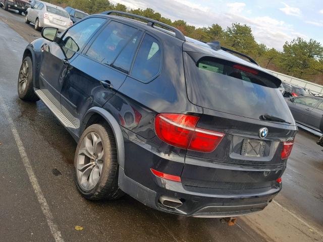 5UXZV8C58CL422713 - 2012 BMW X5 XDRIVE5 BLACK photo 3