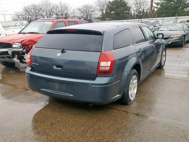 2D4FV47T07H635571 - 2007 DODGE MAGNUM SE BLUE photo 4