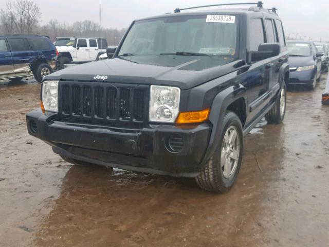 1J8HG48K56C313721 - 2006 JEEP COMMANDER BLACK photo 2