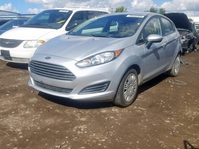 3FADP4TJ8EM200899 - 2014 FORD FIESTA S SILVER photo 2