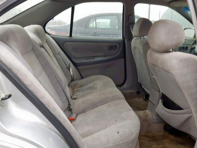 1N4DL01D61C207413 - 2001 NISSAN ALTIMA XE SILVER photo 6