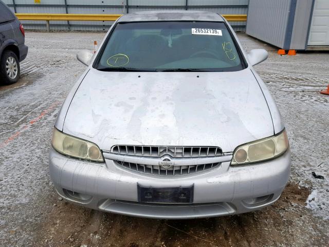 1N4DL01D61C207413 - 2001 NISSAN ALTIMA XE SILVER photo 9