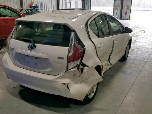 JTDKDTB35F1107795 - 2015 TOYOTA PRIUS C WHITE photo 9