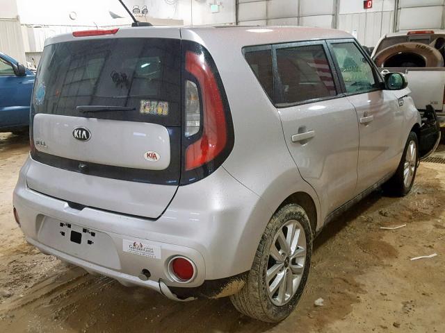 KNDJP3A51H7418422 - 2017 KIA SOUL + SILVER photo 4