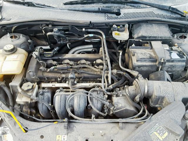 1FAFP34N56W227483 - 2006 FORD FOCUS ZX4 GRAY photo 7