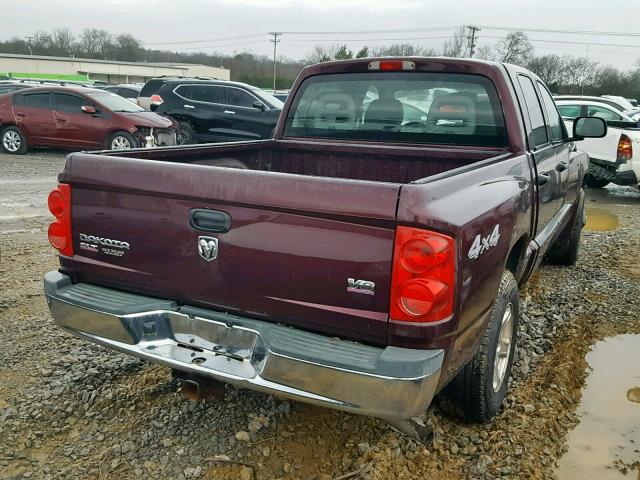 1D7HW48N35S331665 - 2005 DODGE DAKOTA QUA MAROON photo 4