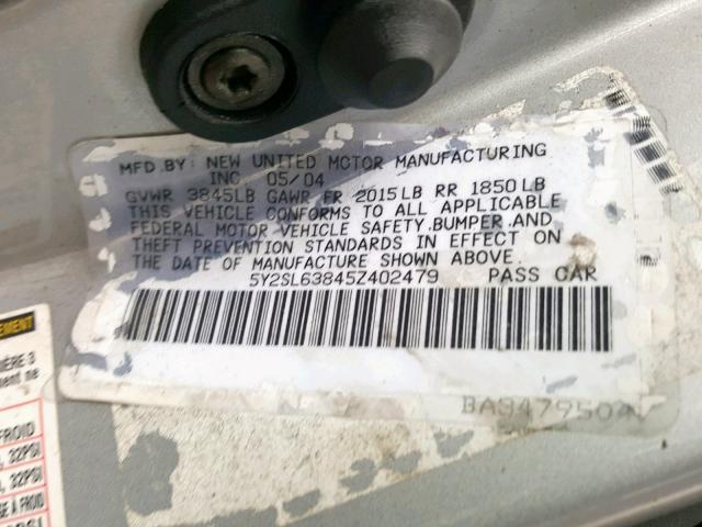 5Y2SL63845Z402479 - 2005 PONTIAC VIBE SILVER photo 10