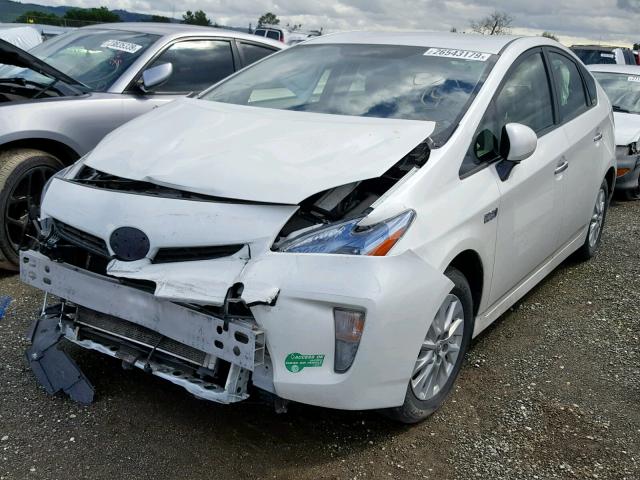 JTDKN3DP2F3071548 - 2015 TOYOTA PRIUS PLUG WHITE photo 2