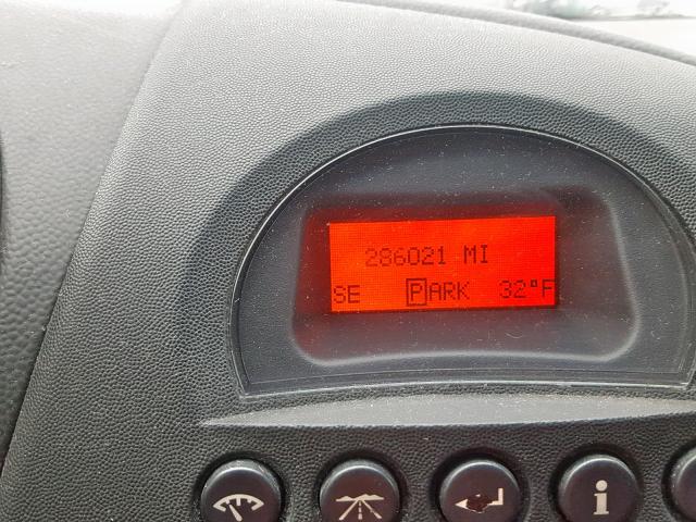 2G2WP552861196753 - 2006 PONTIAC GRAND PRIX BLUE photo 8