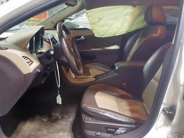 1G1ZE5E17BF256037 - 2011 CHEVROLET MALIBU LTZ თეთრი ფოტო 5