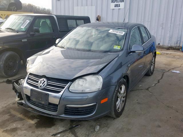 3VWEF71K67M151121 - 2007 VOLKSWAGEN JETTA WOLF GRAY photo 2