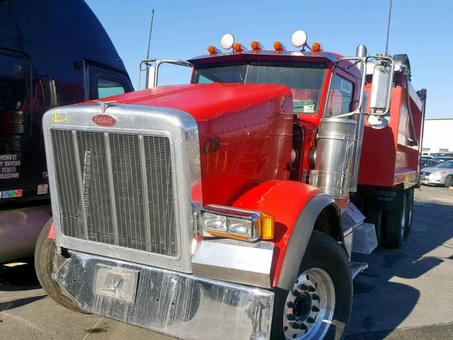 1NP5LU0X15D849225 - 2005 PETERBILT 379 RED photo 2