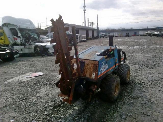 4T0441 - 2000 DIWI TRENCHER BLUE photo 2