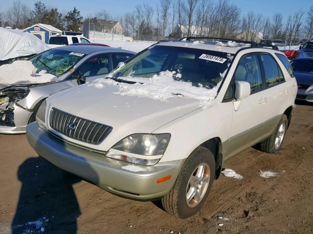 JT6GF10U7Y0068160 - 2000 LEXUS RX 300 CREAM photo 2