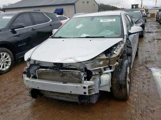 1G1ZC5EU8BF109161 - 2011 CHEVROLET MALIBU 1LT 银色 照片 2
