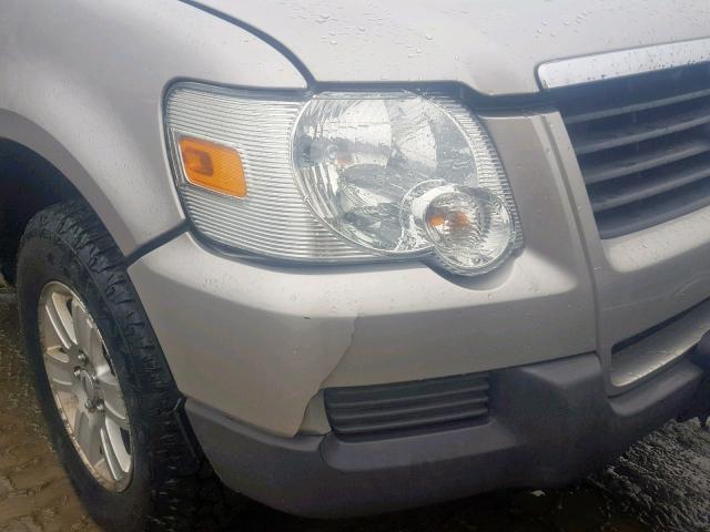 1FMEU72E56UA26117 - 2006 FORD EXPLORER X SILVER photo 9
