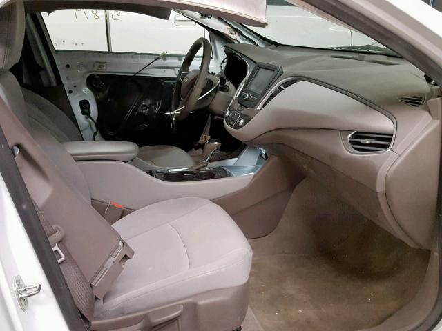 1G1ZC5STXGF216098 - 2016 CHEVROLET MALIBU LS WHITE photo 5