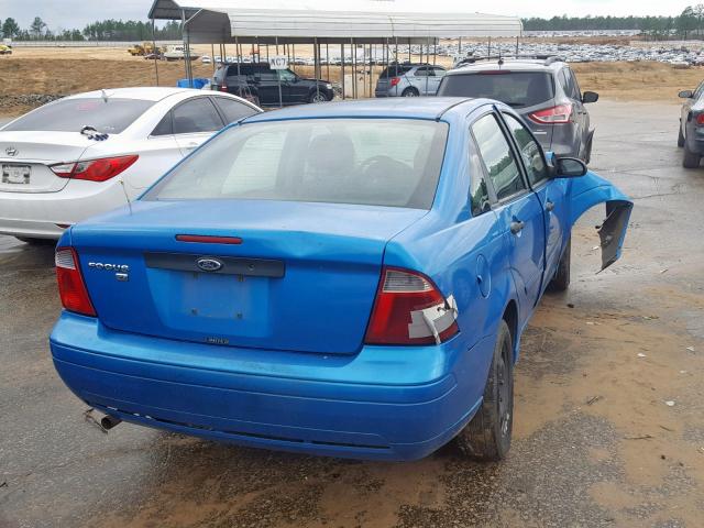 1FAFP34N57W309991 - 2007 FORD FOCUS ZX4 BLUE photo 4