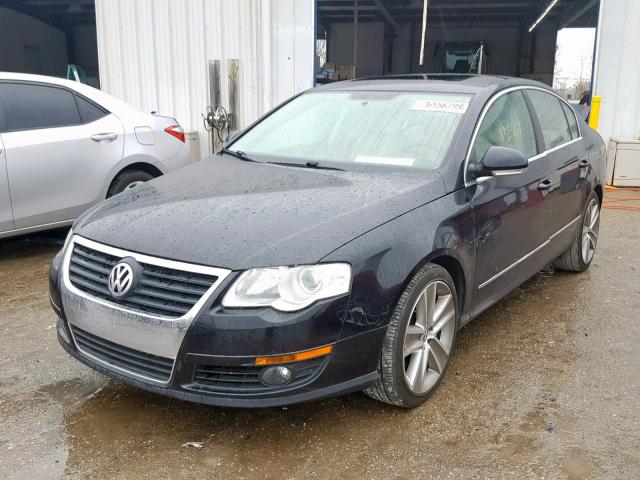 WVWJK7AN4AE080635 - 2010 VOLKSWAGEN PASSAT KOM BLACK photo 2