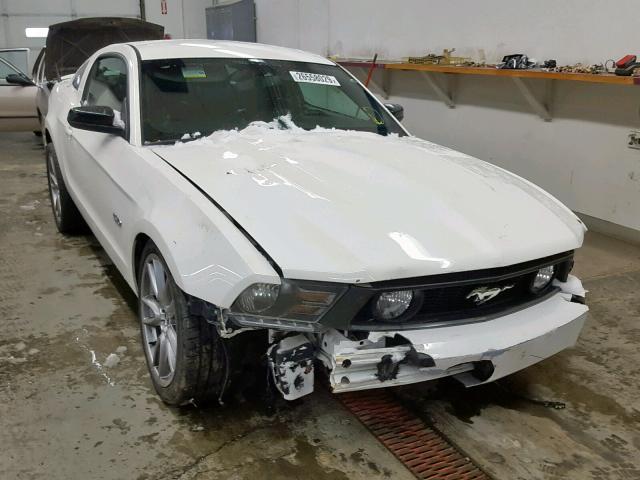 1ZVBP8CF8B5143980 - 2011 FORD MUSTANG GT WHITE photo 1