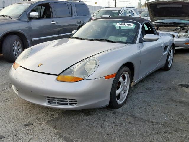 WP0CA2988VS622727 - 1997 PORSCHE BOXSTER SILVER photo 2