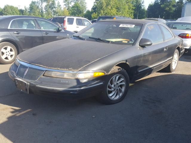 1LNLM91VXSY729882 - 1995 LINCOLN MARK VIII BLACK photo 2