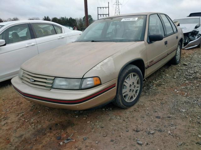 2G1WN54T3N9167178 - 1992 CHEVROLET LUMINA EUR BEIGE photo 2