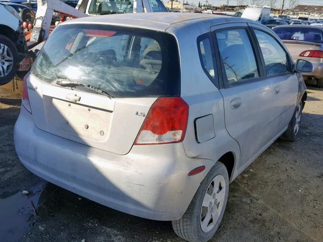 KL1TD66688B024411 - 2008 CHEVROLET AVEO BASE ვერცხლისფერი ფოტო 4