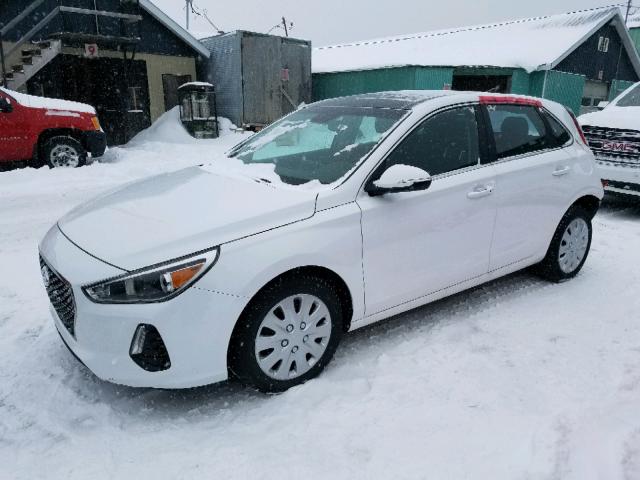 KMHH35LE1JU006104 - 2018 HYUNDAI ELANTRA GT WHITE photo 2