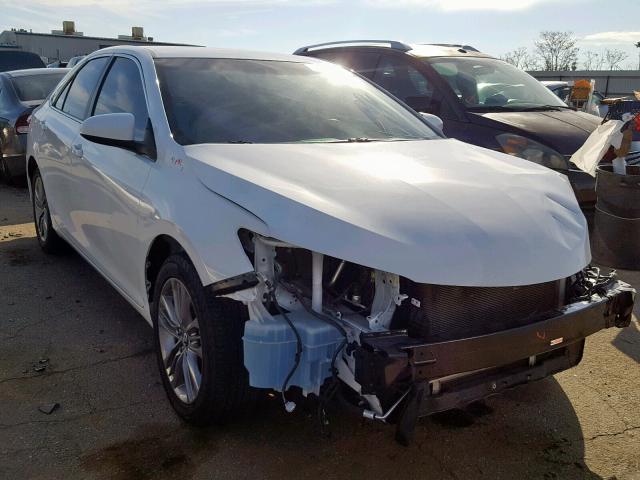 4T1BF1FK8GU593370 - 2016 TOYOTA CAMRY LE WHITE photo 1