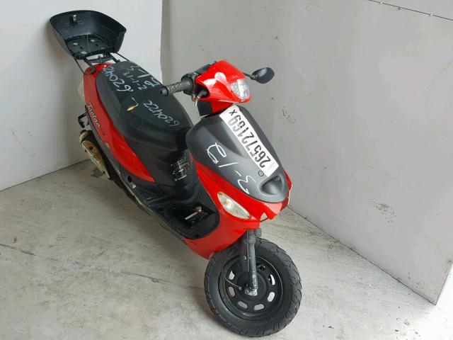 L9NTEACB0E1174624 - 2014 TAO SCOOTER RED photo 1