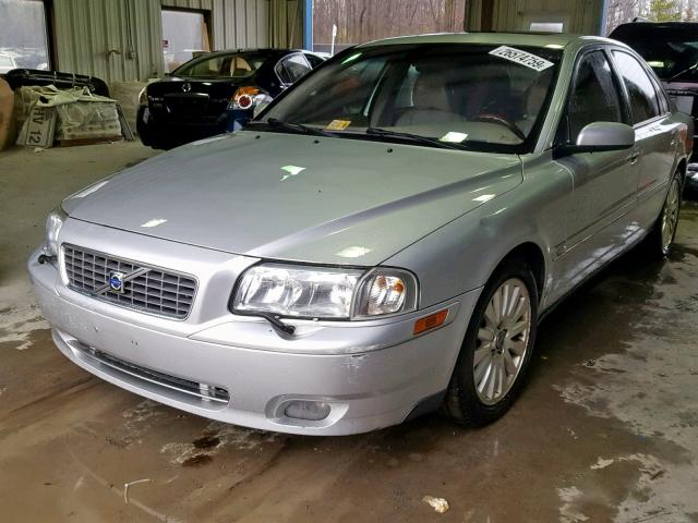 YV1TS592461438428 - 2006 VOLVO S80 2.5T GRAY photo 2