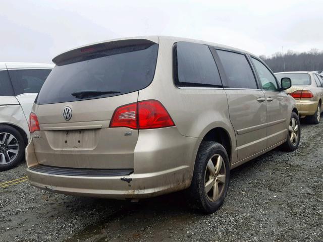 2V8HW34149R550203 - 2009 VOLKSWAGEN ROUTAN SE GOLD photo 4