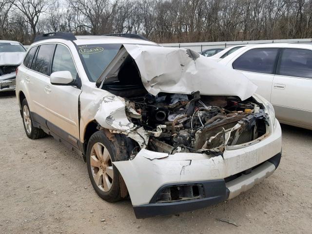 4S4BRDKC9B2444235 - 2011 SUBARU OUTBACK 3. WHITE photo 1