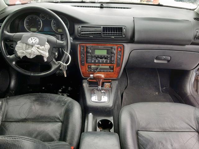 WVWRH63B83P285025 - 2003 VOLKSWAGEN PASSAT GLX 灰色 照片 9