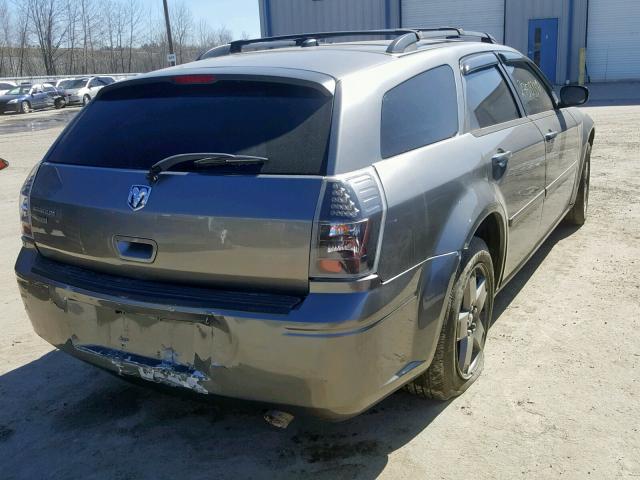 2D4GZ48V65H579464 - 2005 DODGE MAGNUM SXT GRAY photo 4