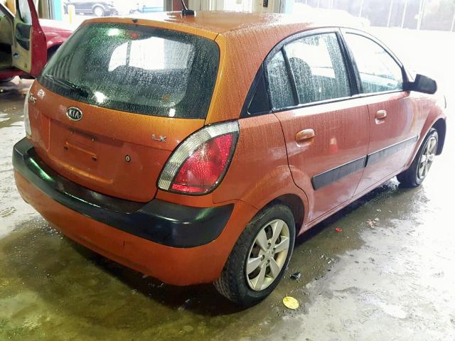 KNADE243X96517560 - 2009 KIA RIO 5 SX ORANGE photo 4