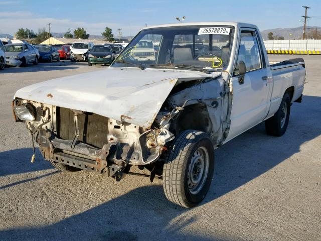 JT4RN50R7J5179839 - 1988 TOYOTA PICKUP 1/2 WHITE photo 2