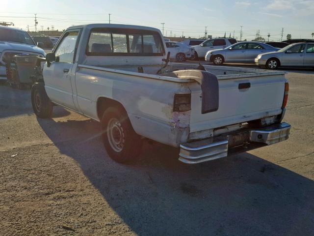 JT4RN50R7J5179839 - 1988 TOYOTA PICKUP 1/2 WHITE photo 3